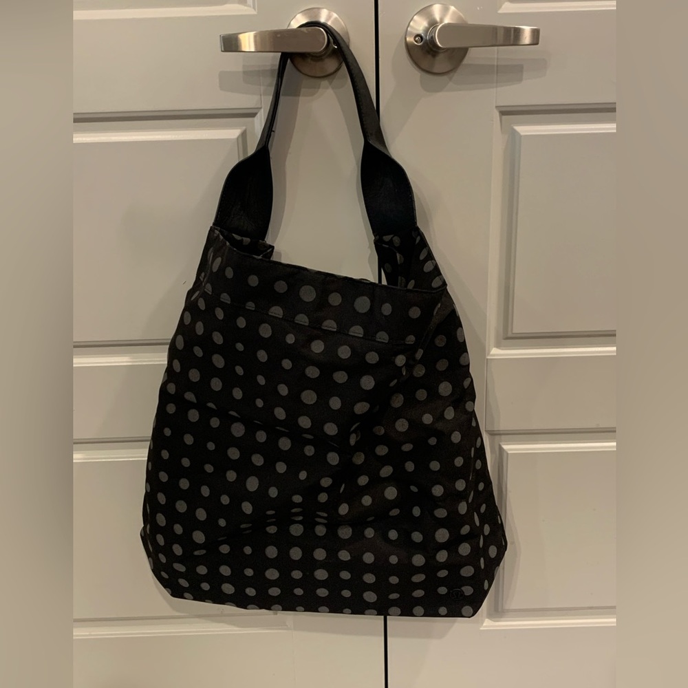 Lululemon Reflective Patterned Tote Bag